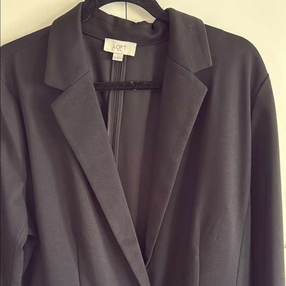 LOFT Black Blazer Oversized Fit Professional - Picture 2 of 11